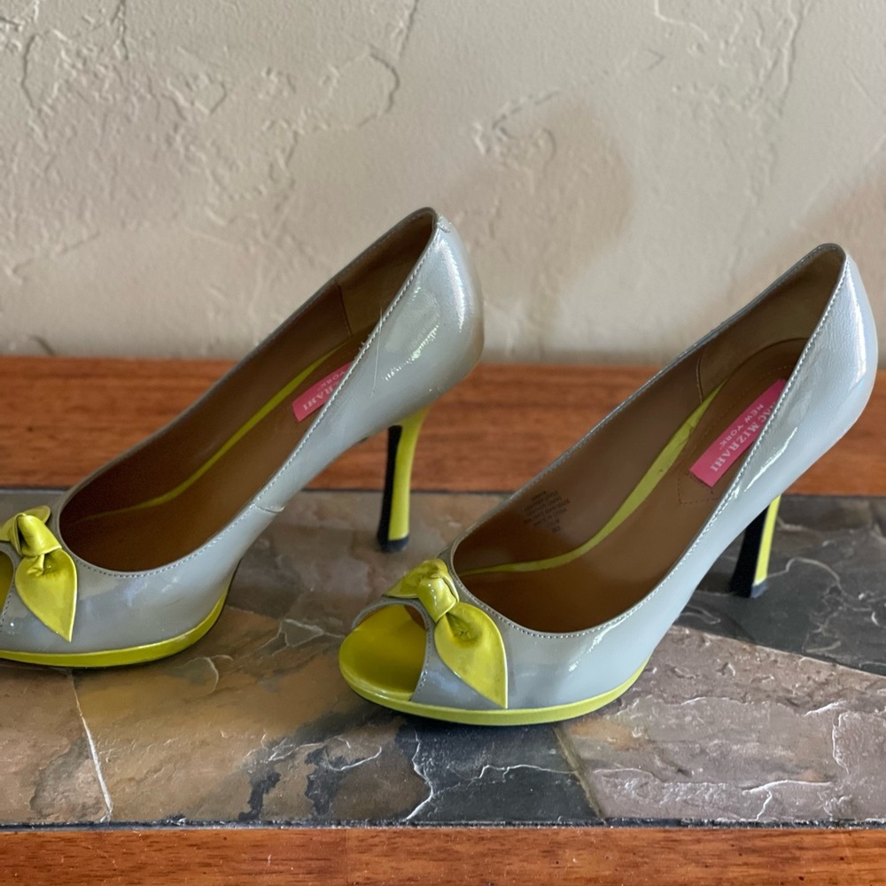 Isaac Mitzrahi New York Patent Heels.  Perfect for spring!